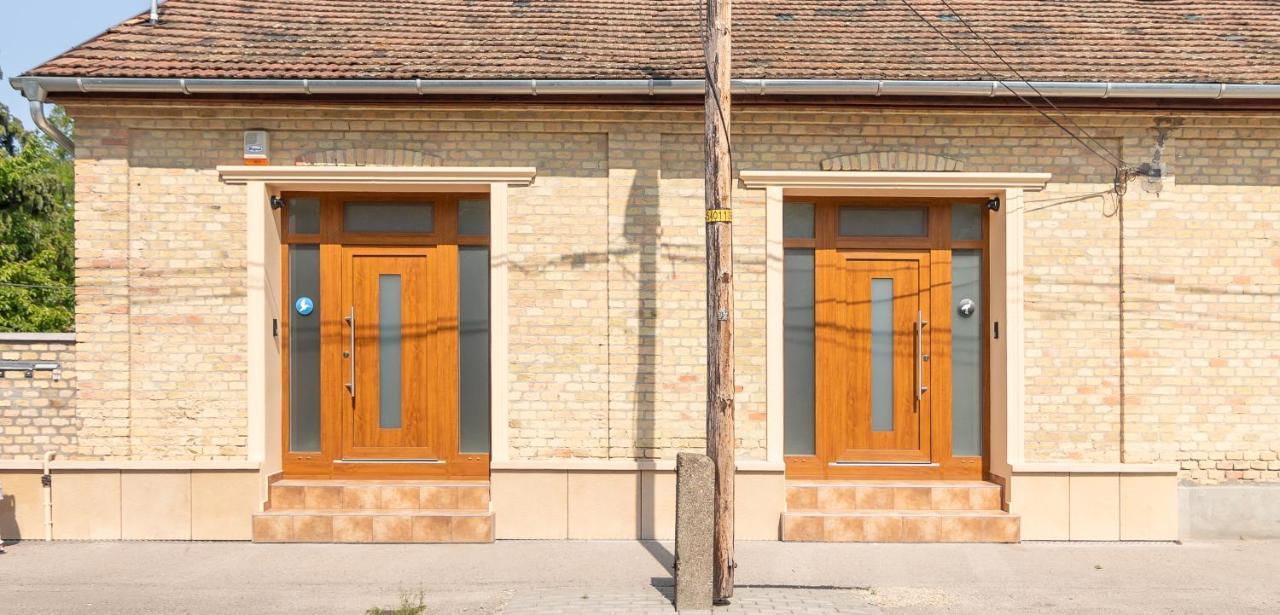 Jegmadar & Fekete Golya Apartmanok Mosonmagyaróvár エクステリア 写真